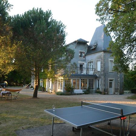 Domaine De Treuillaud Bed & Breakfast Villers-les-Ormes Dış mekan fotoğraf